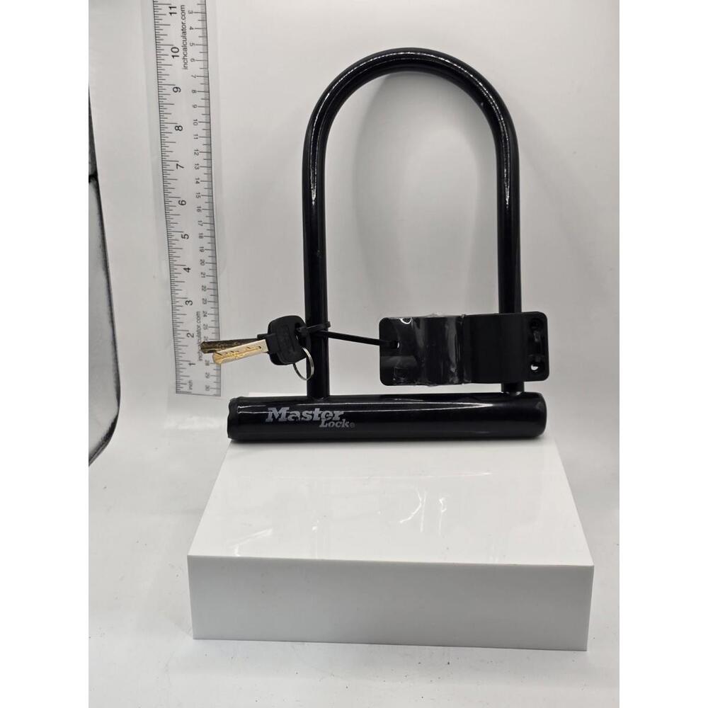 MASTER LOCK 5"x9" Bike D Lock, 2 Keys, Universal Mounting Bracket, Lightweight